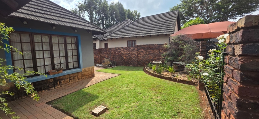 3 Bedroom Property for Sale in Melodie North West